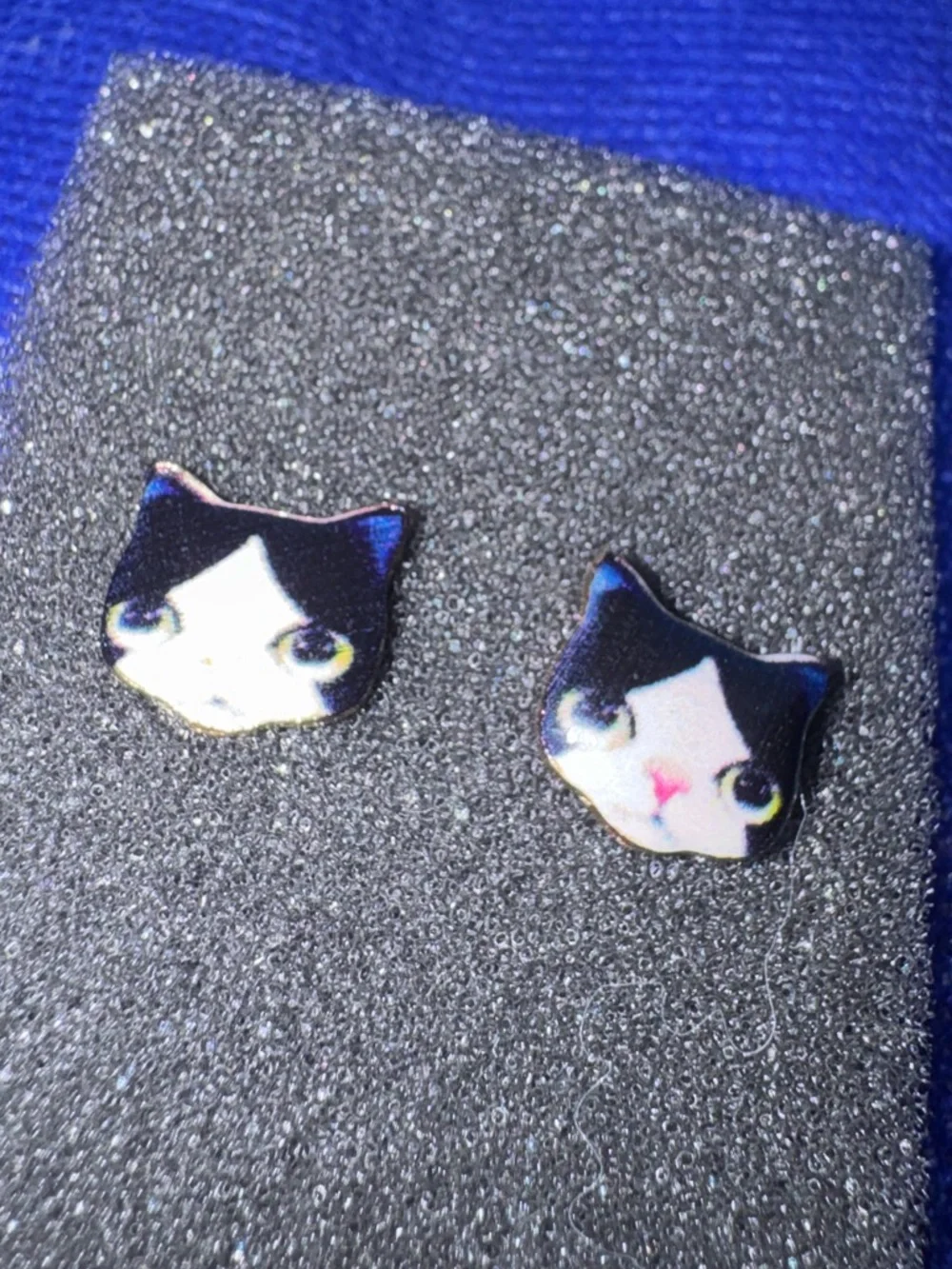 Black and White Cat Face Stud Earrings Pet Lover Jewelry - Super cute - NWT/NIB